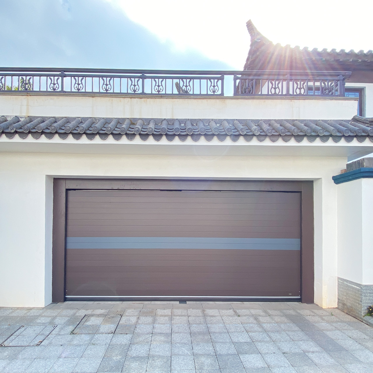 Joy Villa Garage