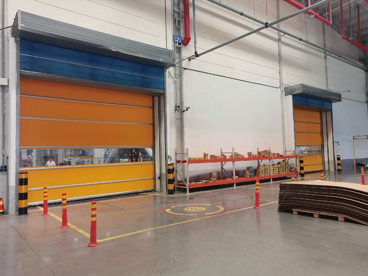 Warehouse Logistics application featuring Warehouse Logistics high speed rolling door