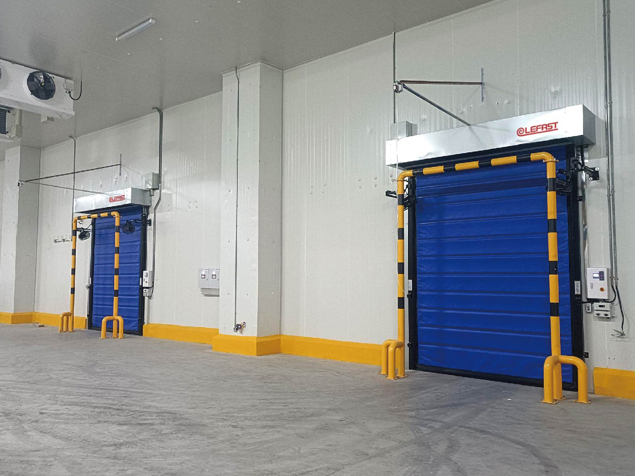 Warehouse Logistics application featuring Warehouse Logistics self repairing door
