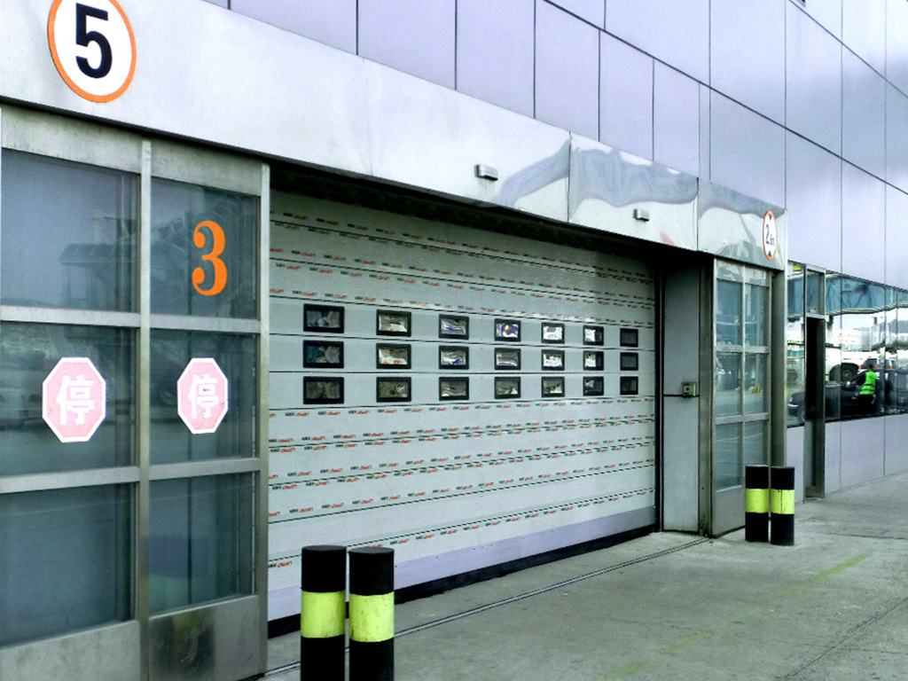 High Speed Door Solution for Airport Large Vehicle Garages