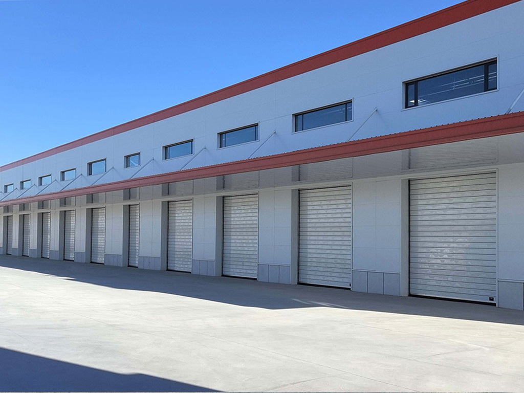 Large-Scale Logistics Gateway System for Xiaomi Distribution Park